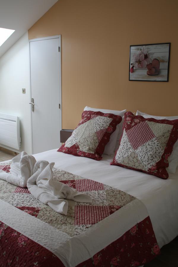 La Petite Auberge De Niaux Екстериор снимка